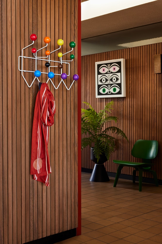 Herman Miller Eames Hang It All 正規品 Eames Hang-It-All – Herman Miller Store