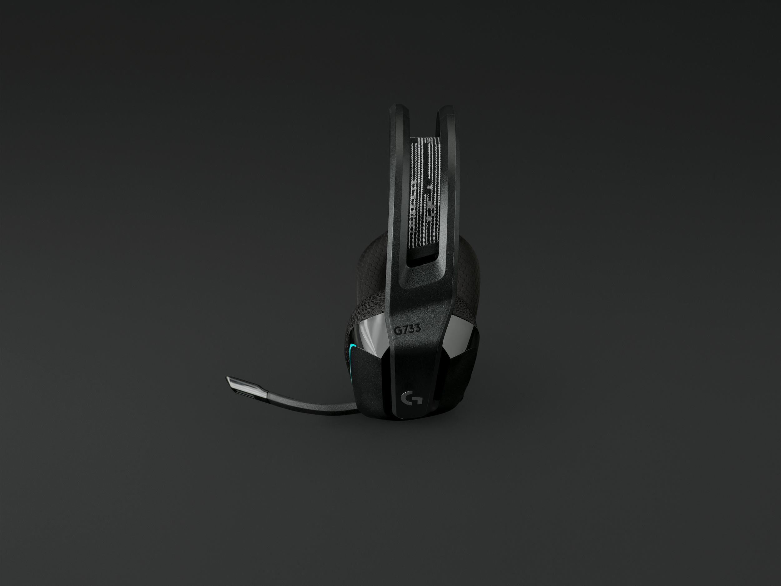 Logitech G733 Lightspeed RGB Wireless Gaming Headset - White / Black