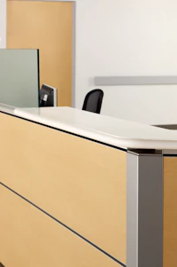 Autostrada Service Wall