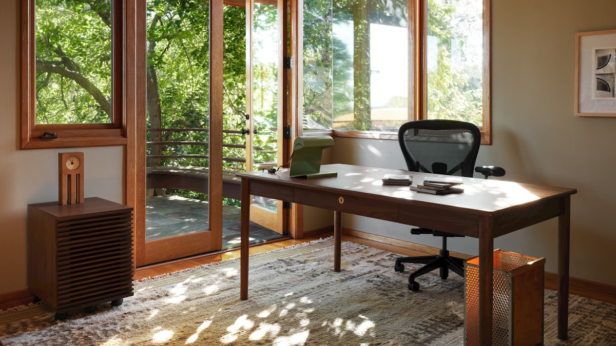 Save 20% on top office  chairs from Herman Miller®