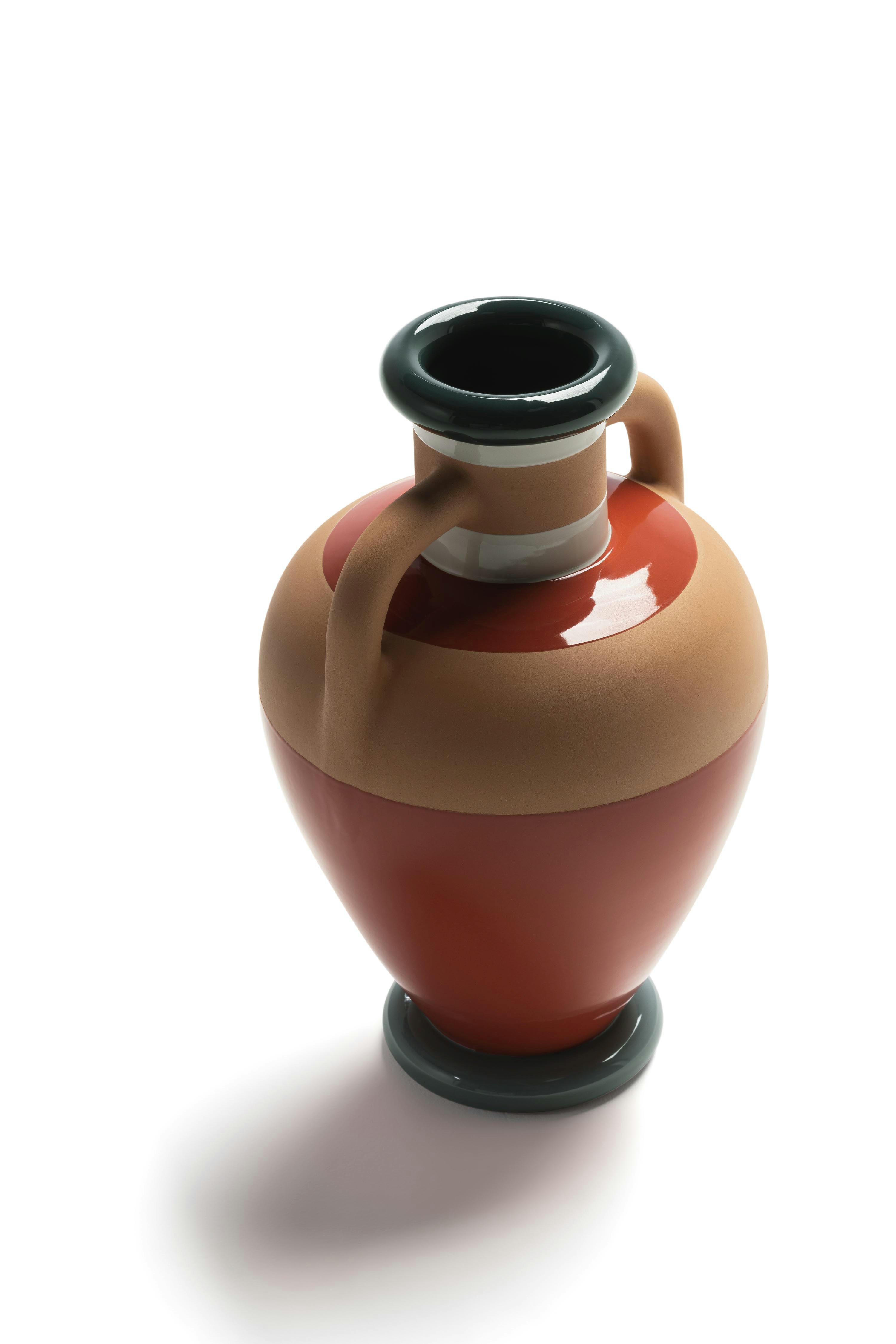Ikiperu Vase in Earth Brown