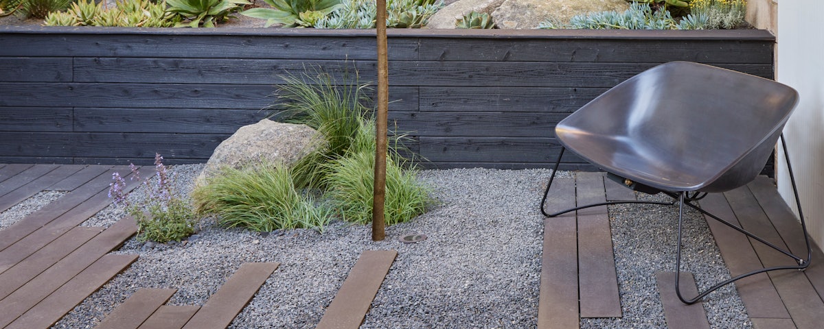 Orion Lounge Chair in an outdoor patio setting