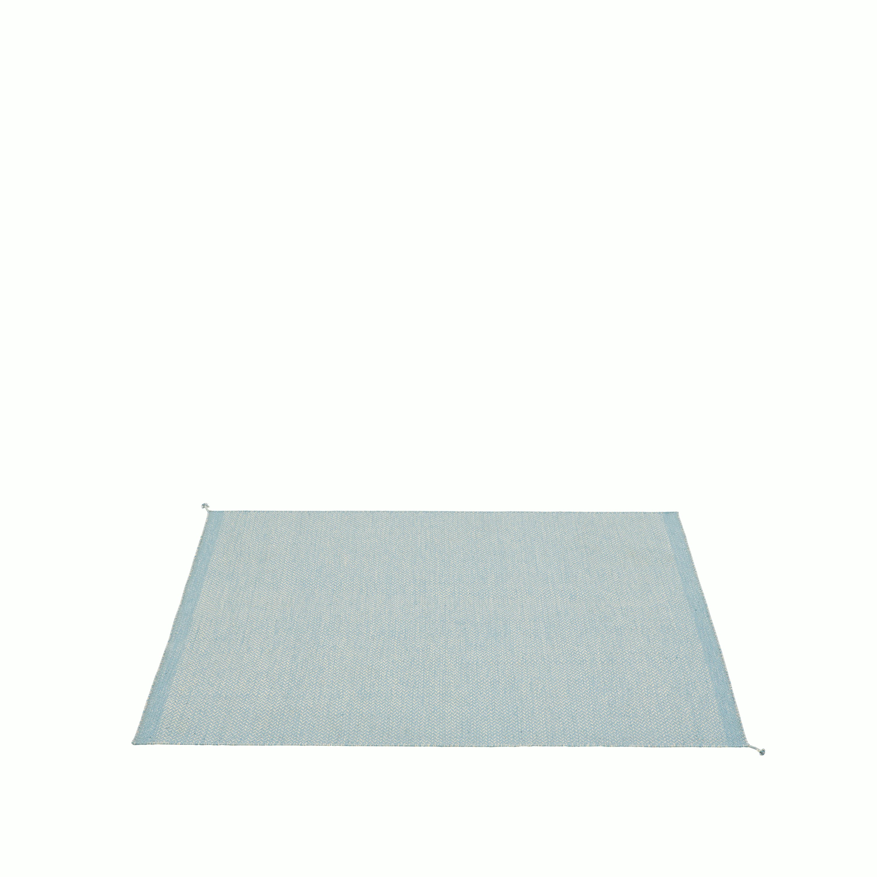 Ply rug recycled polyester 170x240 light blue angle muuto hi res