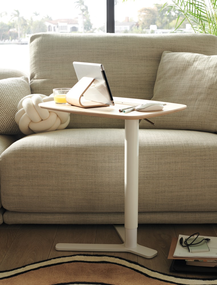 Yo Table – Design Within Reach Yo Table – Design Within Reach