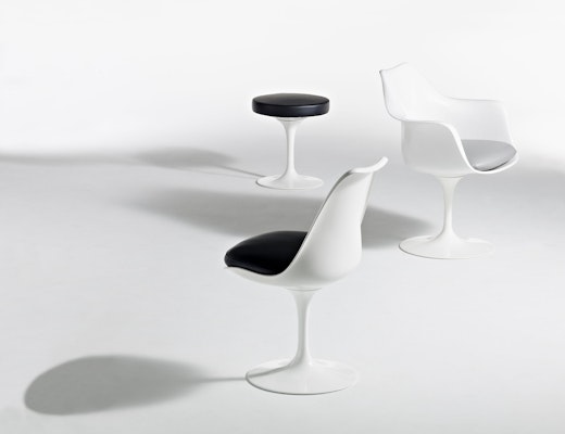Saarinen Pedestal Collection Eero Saarinen Pedestal Collection Tulip Stool Tulip Armchair Tulip Armless Chair