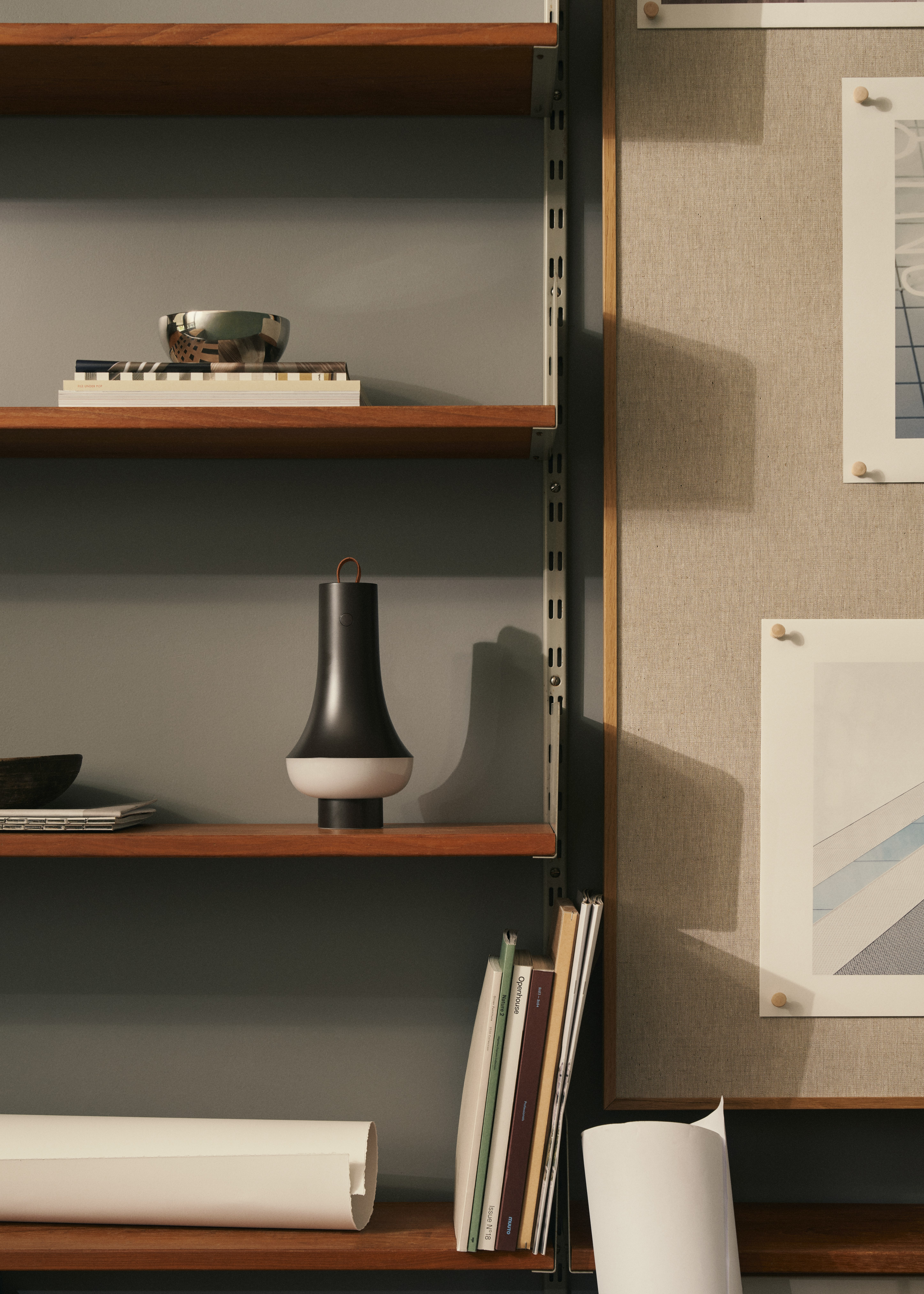 Tomoshi Portable Light