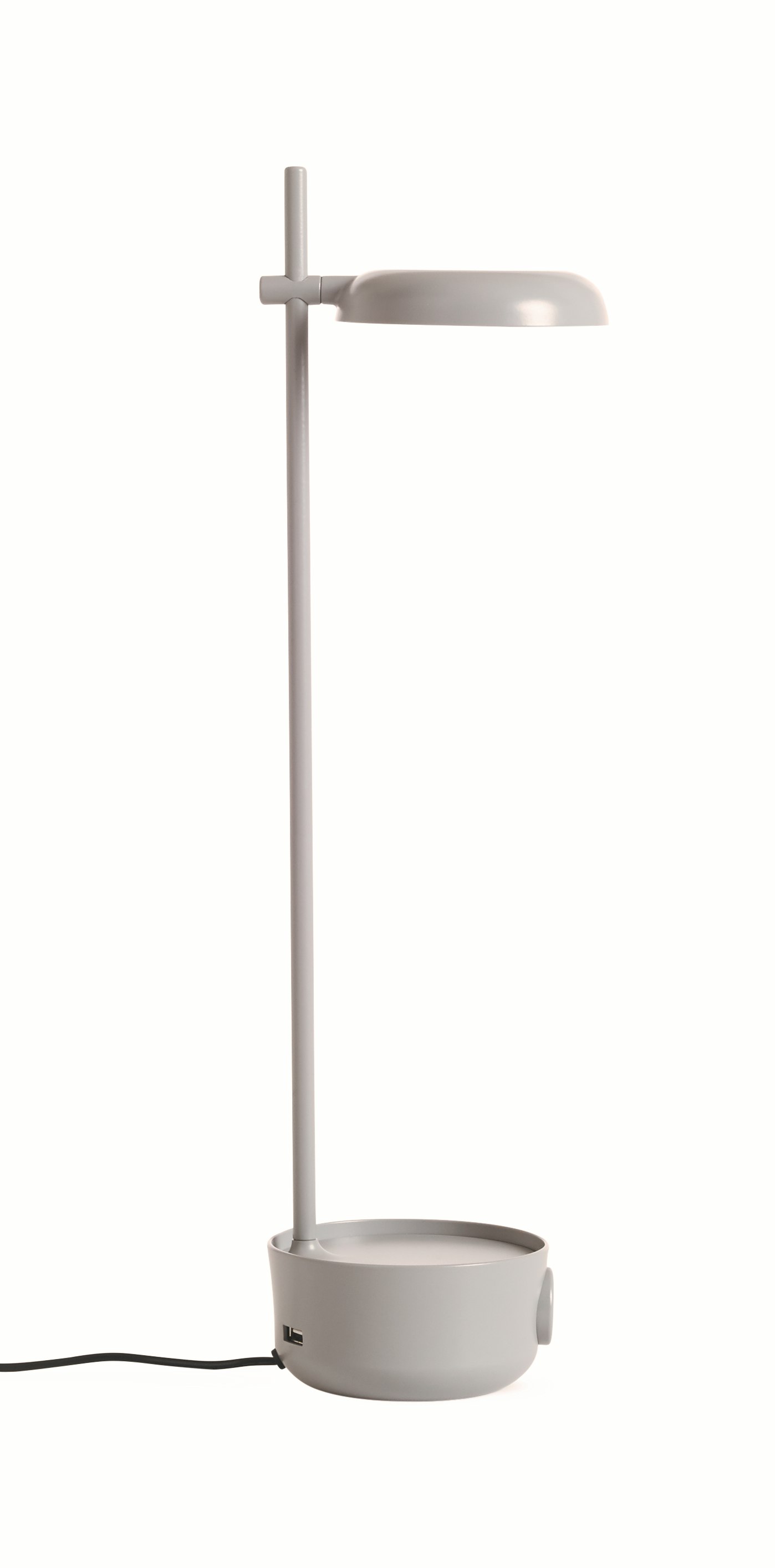 Focal LED Lamp with USB Port