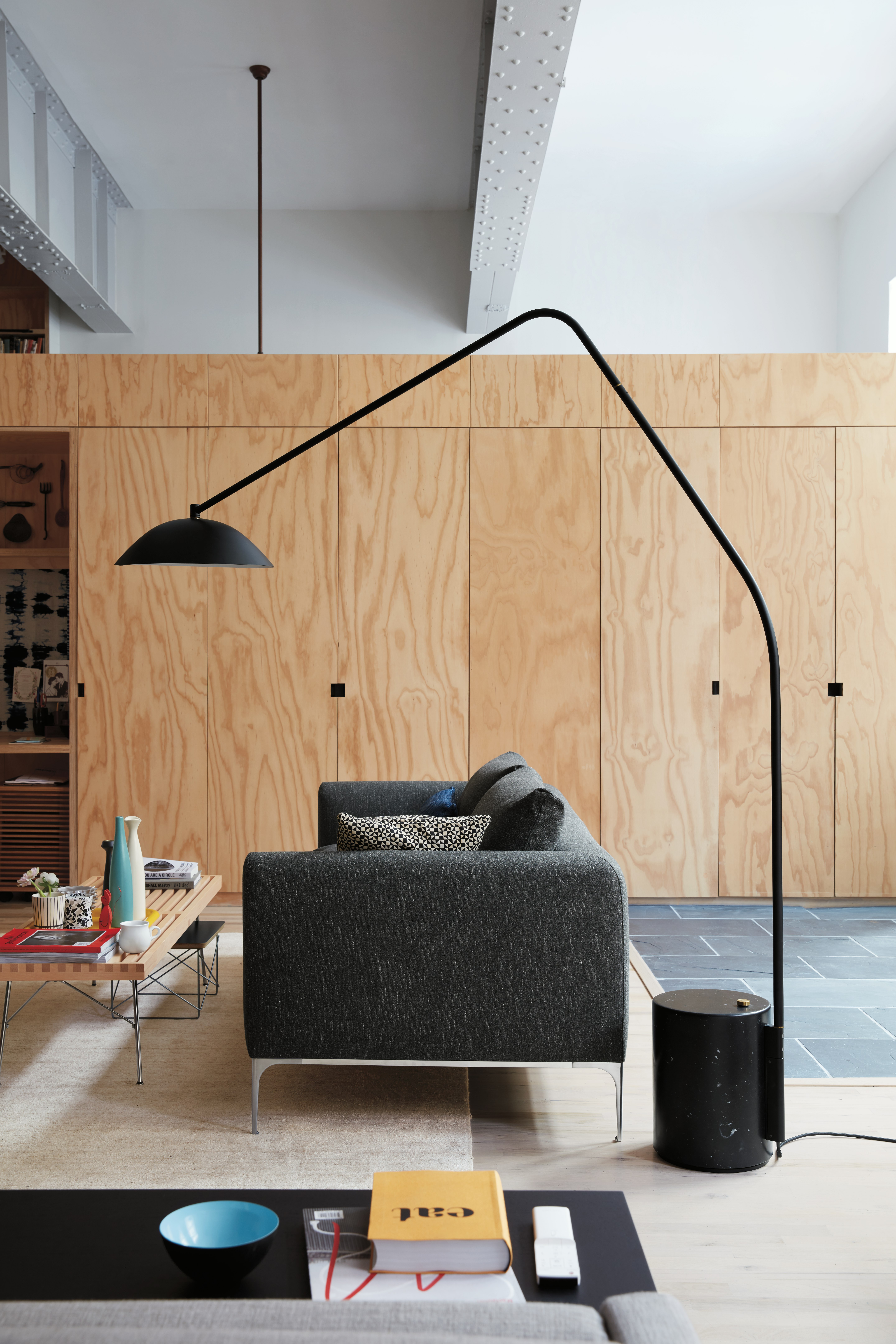 Sten Floor Lamp