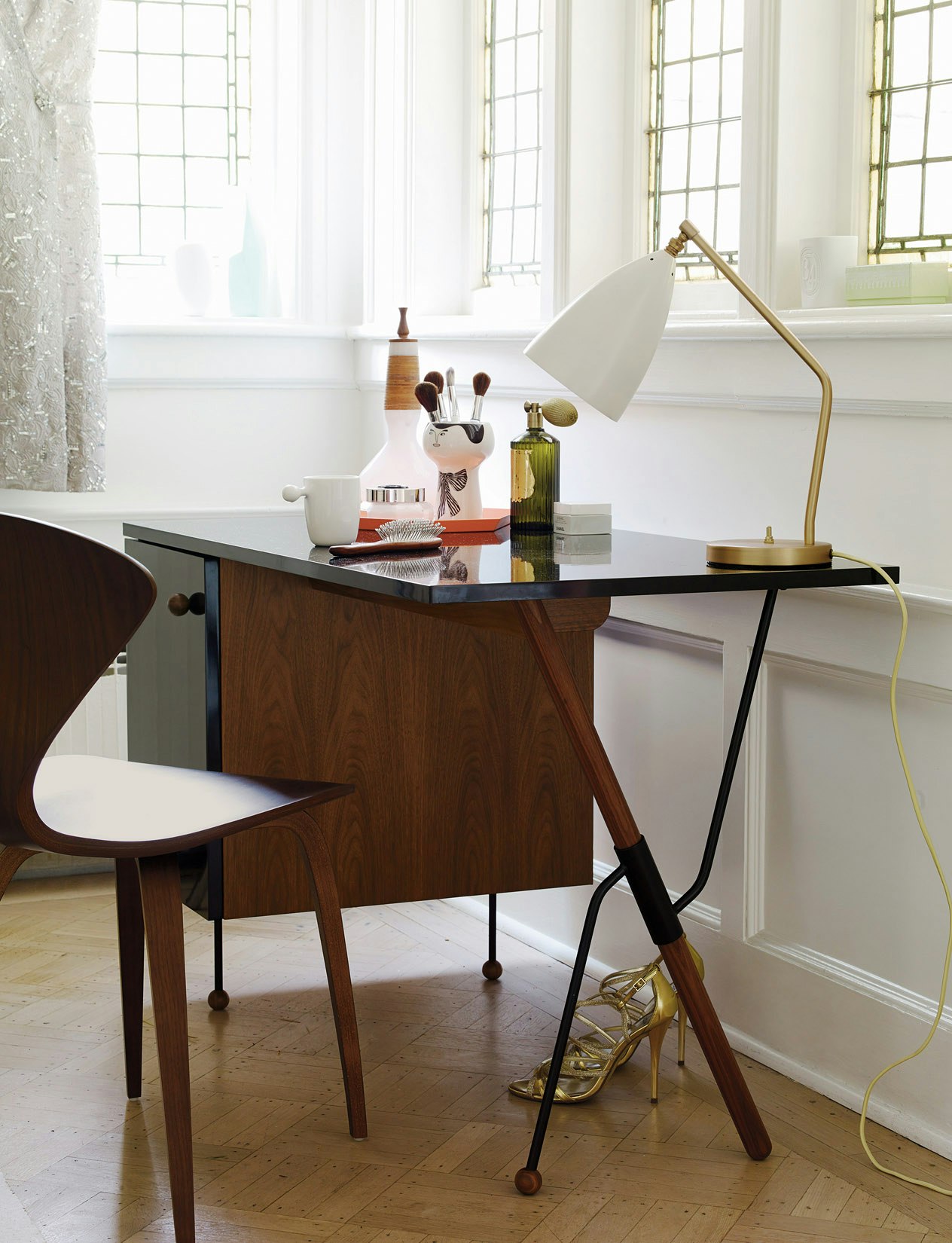 Grasshopper Table Lamp