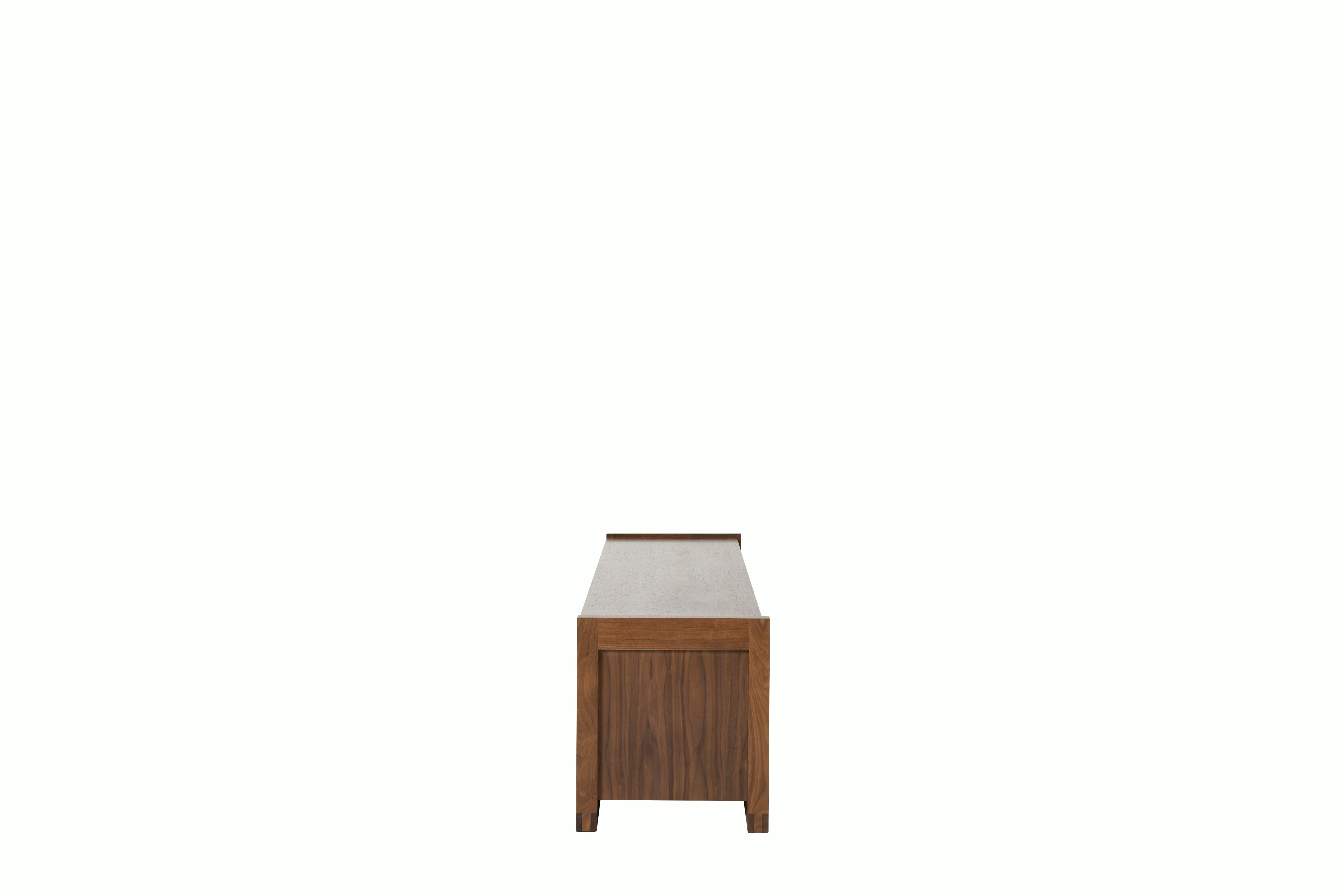 Matera Media Unit,  walnut,  80 in