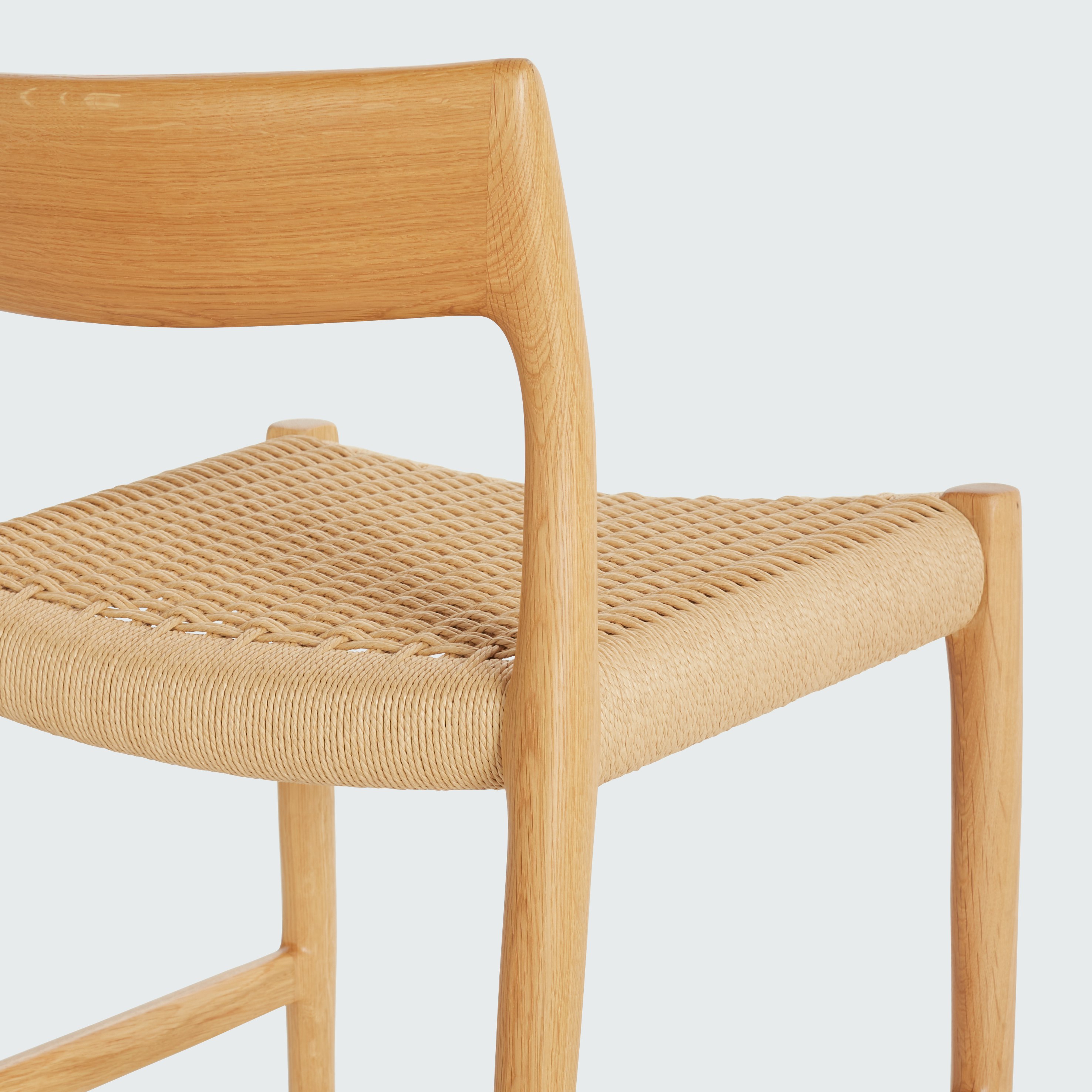 Moller Model 77 Stool