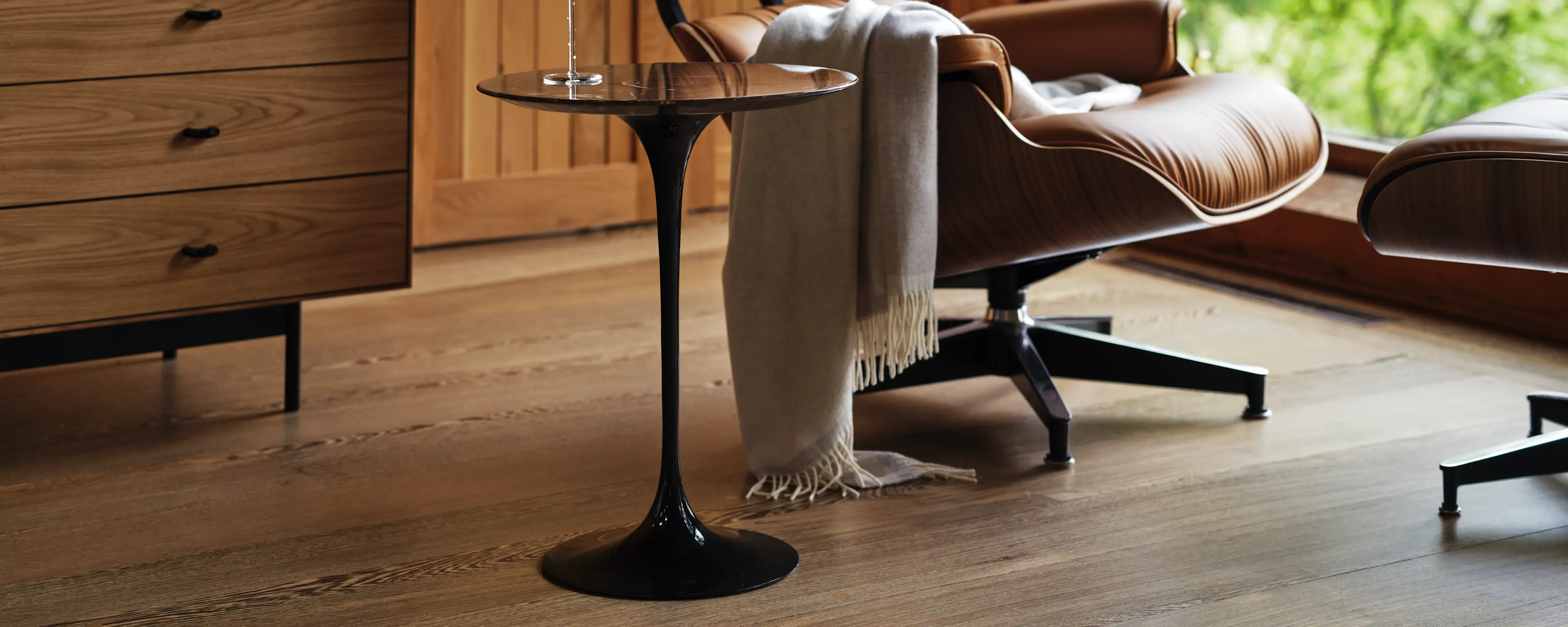 Modern Living Room Side + End Tables - Design Within Reach