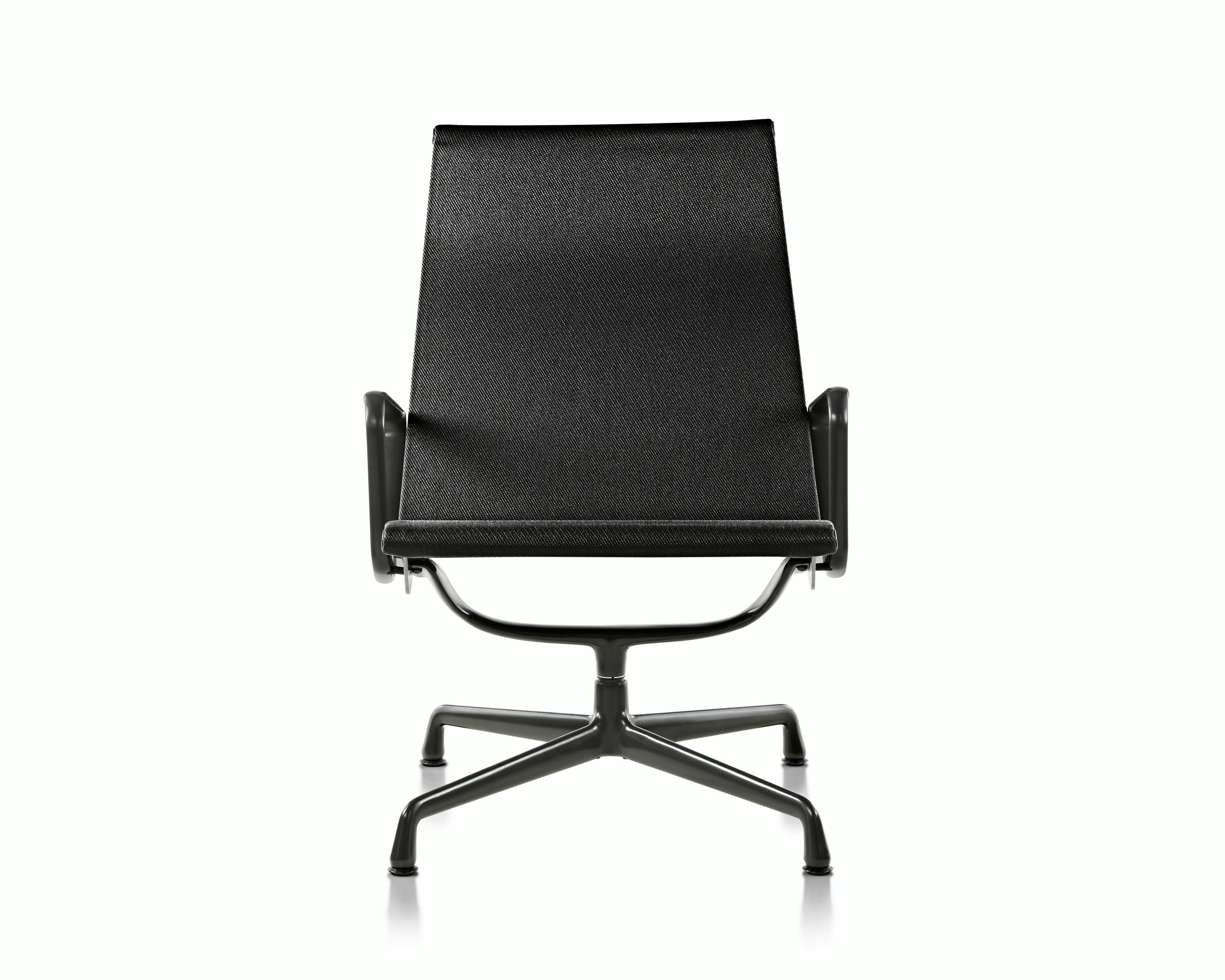 Eames Aluminum Group Chair Outdoor