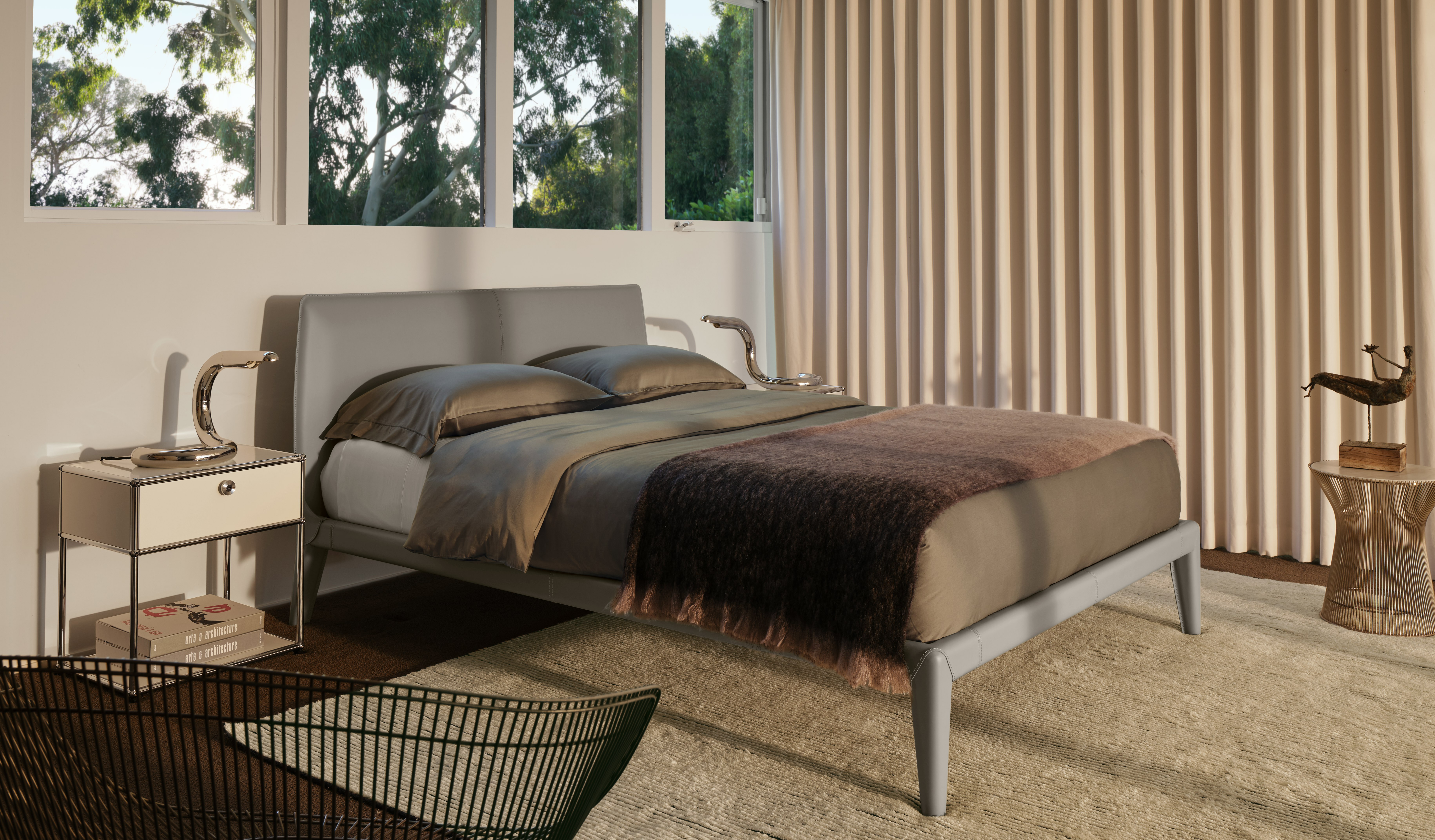 Vella Bed