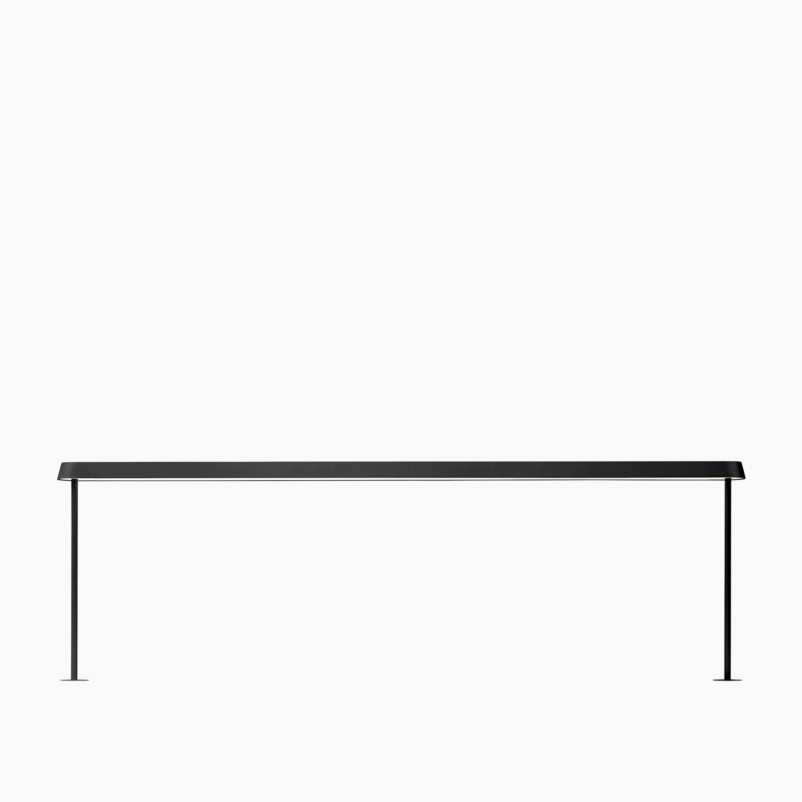 Linear mounted lamp 209 black Muuto