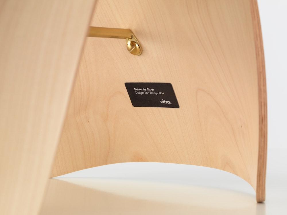 Yanagi Butterfly Stool in Maple