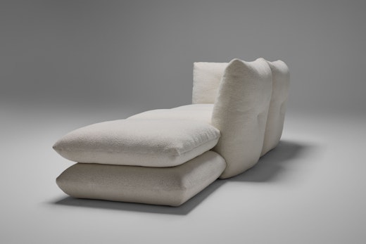 Perron Pillo Sofa