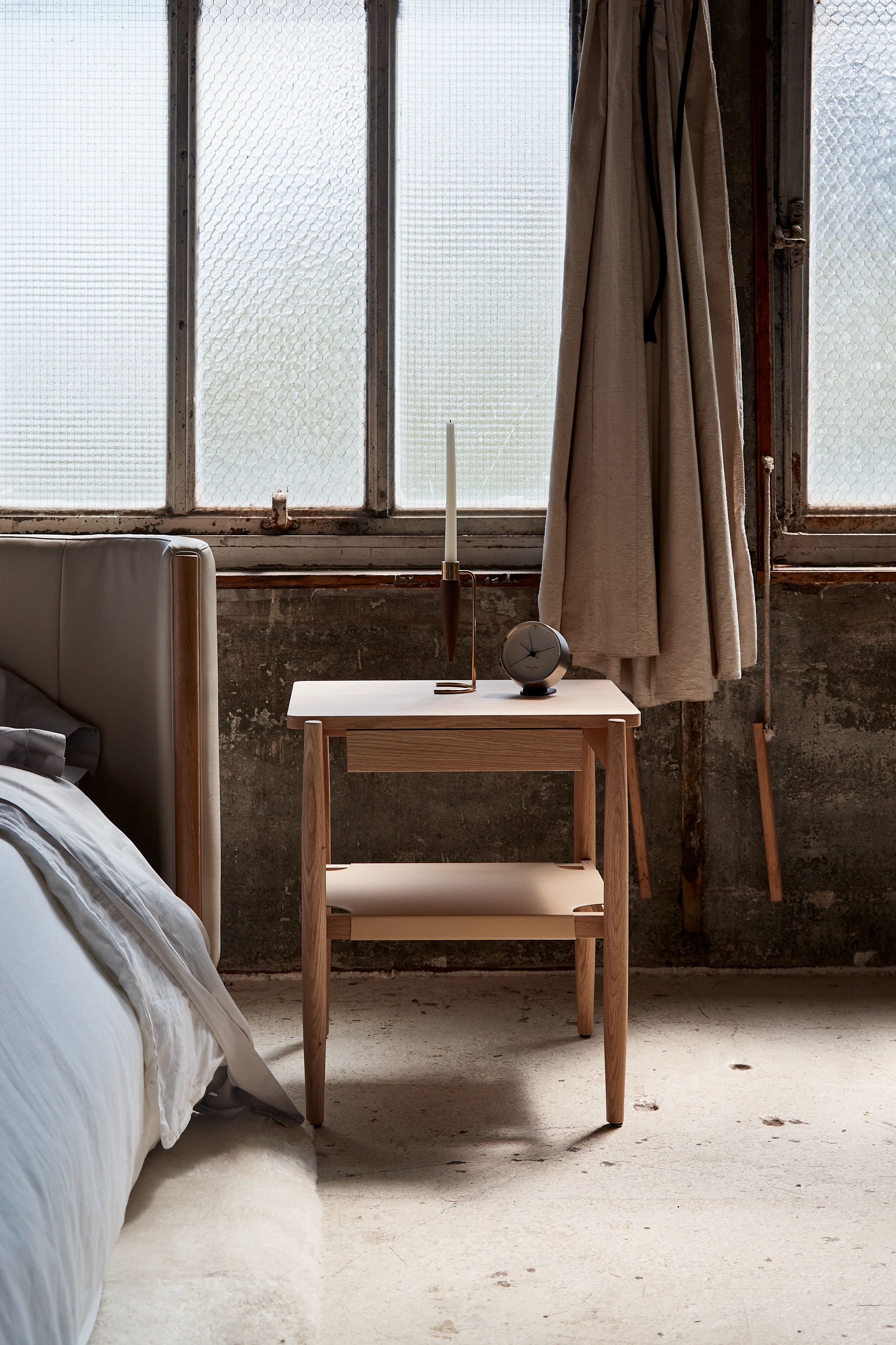 Risom T.303 Side Table and Umanoff Candleholder