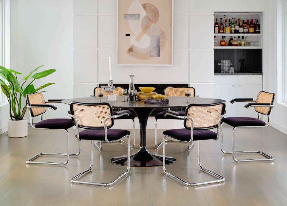Saarinen Dining Table, Round | Knoll Saarinen Dining Table, Round | Knoll