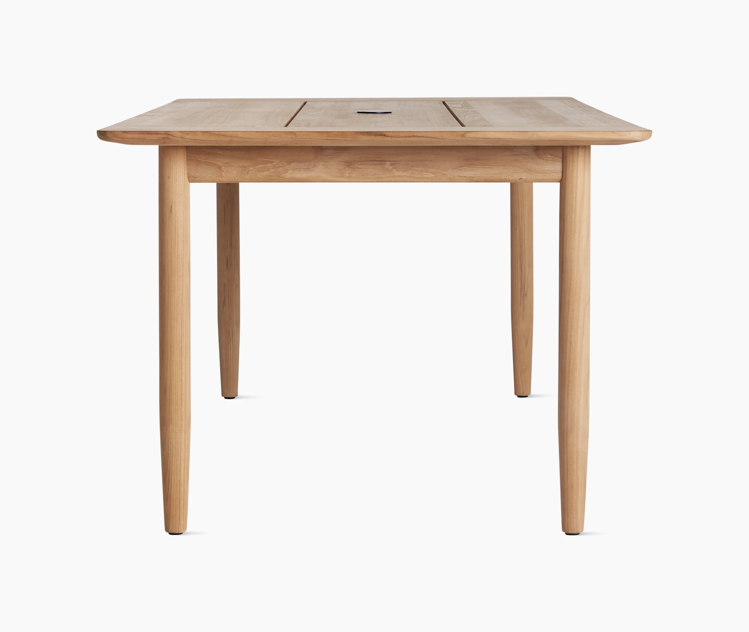 Terassi Dining Table