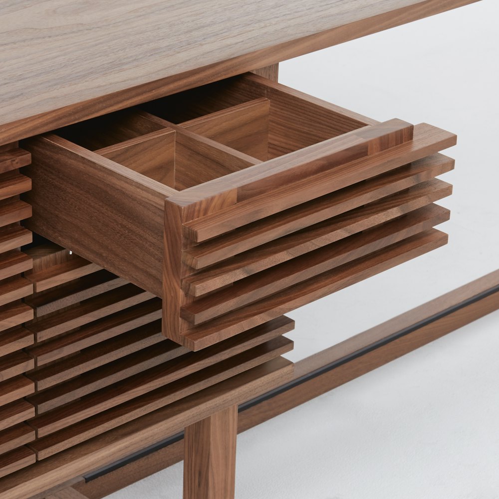 Line Storage Desk – Herman Miller Store Line Storage Desk – Herman Miller Store