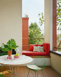 Noguchi Cyclone Dining Table Green Bertoia Side Chairs