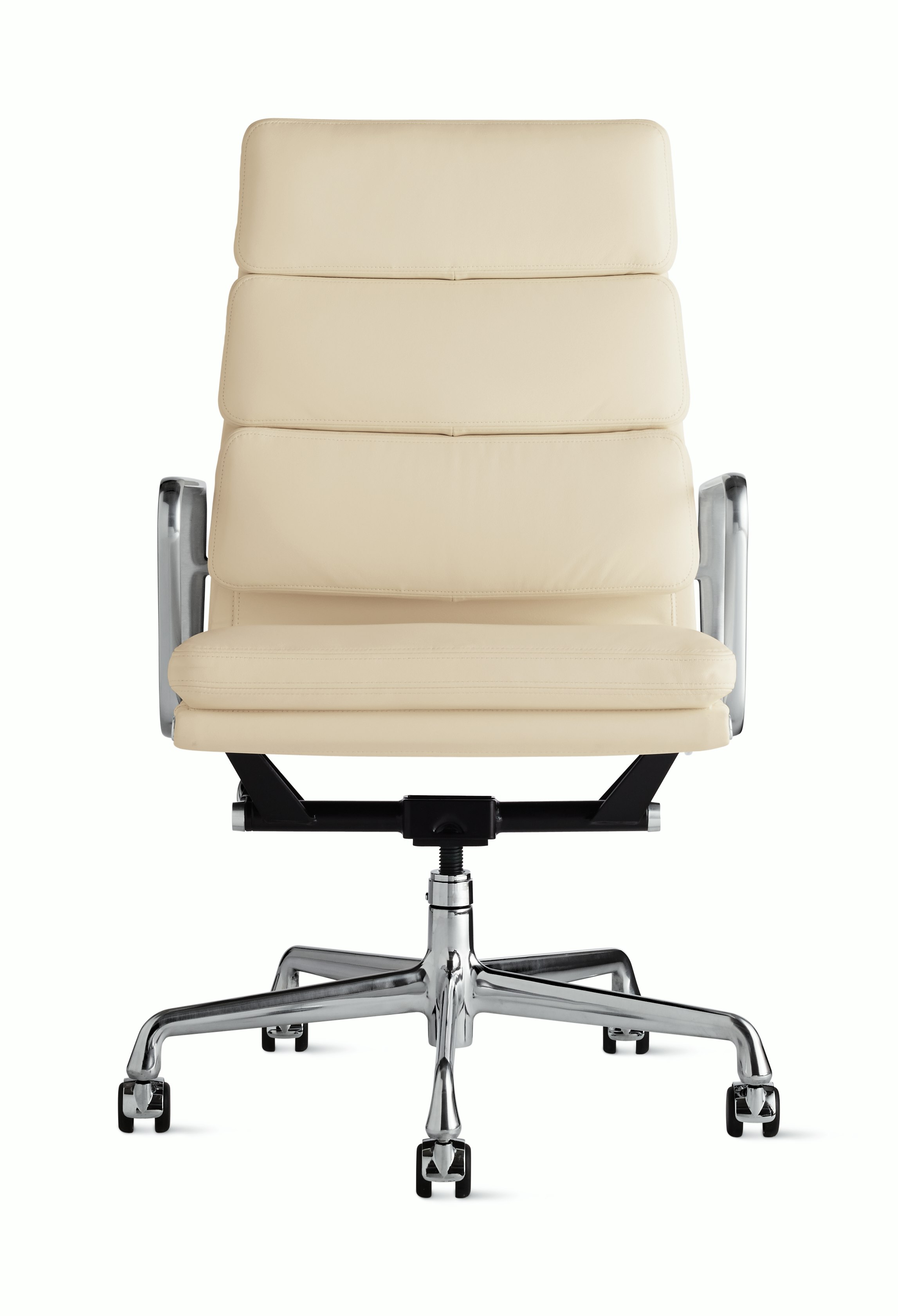 Eames Soft Pad Chair