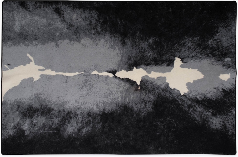 The Spine Rug in Grey Spine