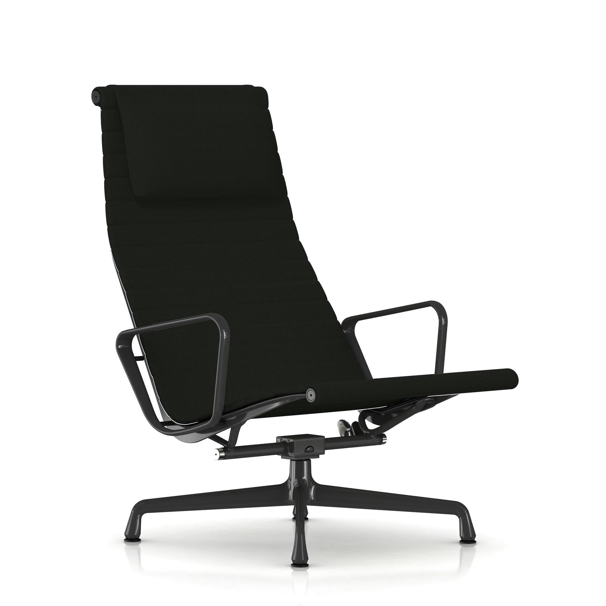 Eames Aluminum Group Lounge Chair