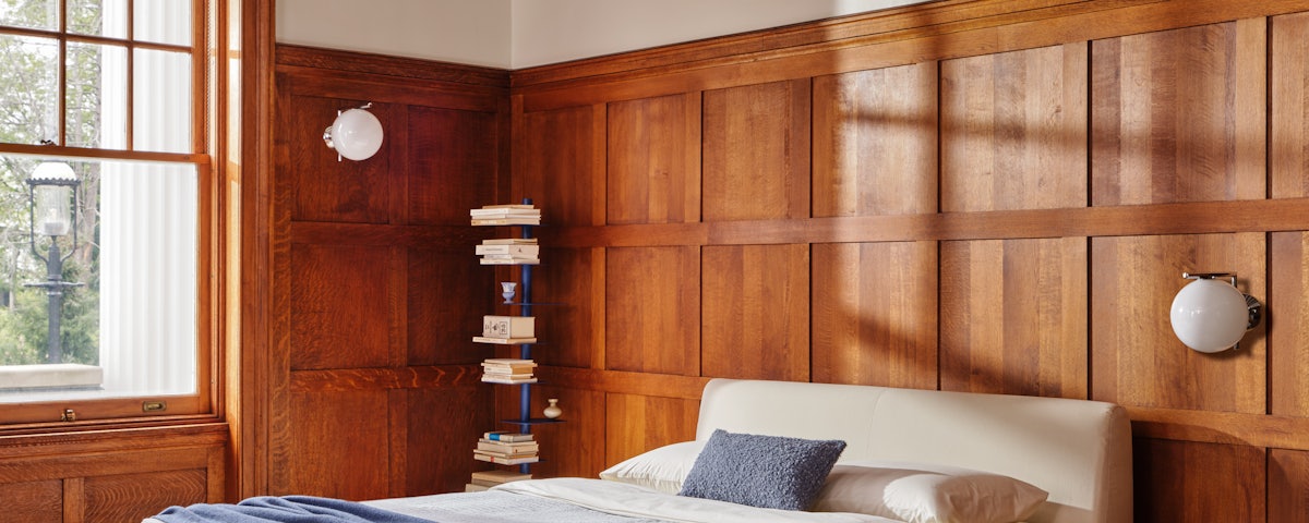 IC Sconce