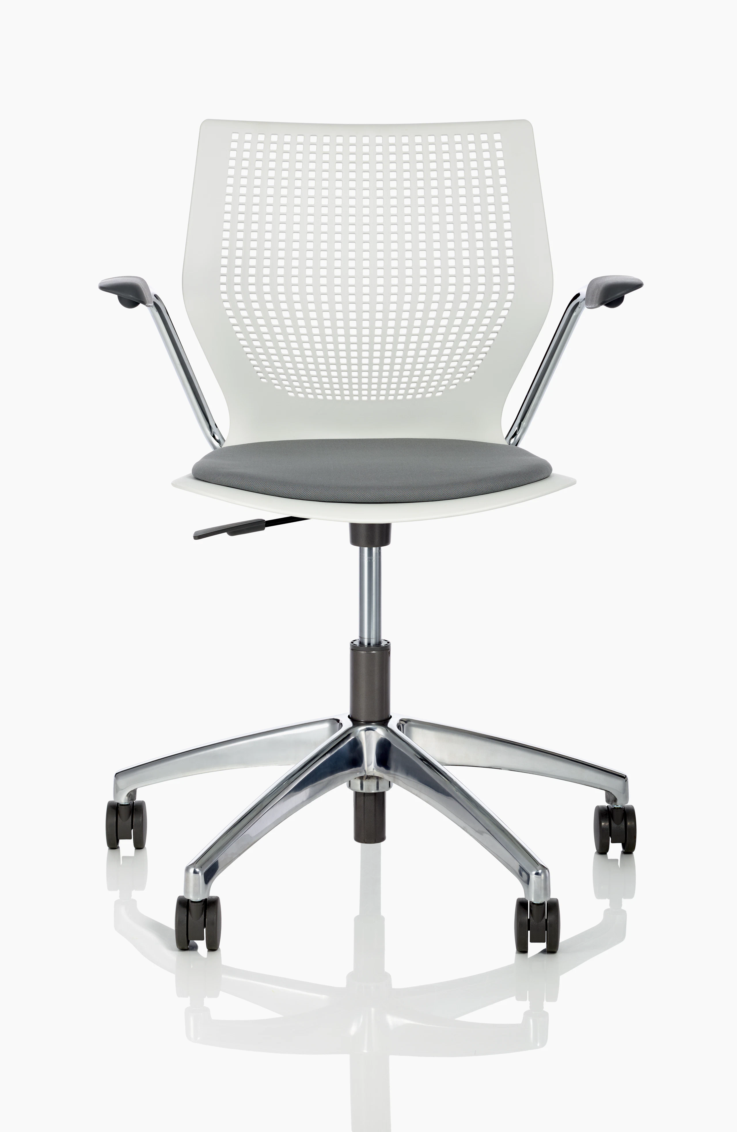 multigeneration by knoll light task chair