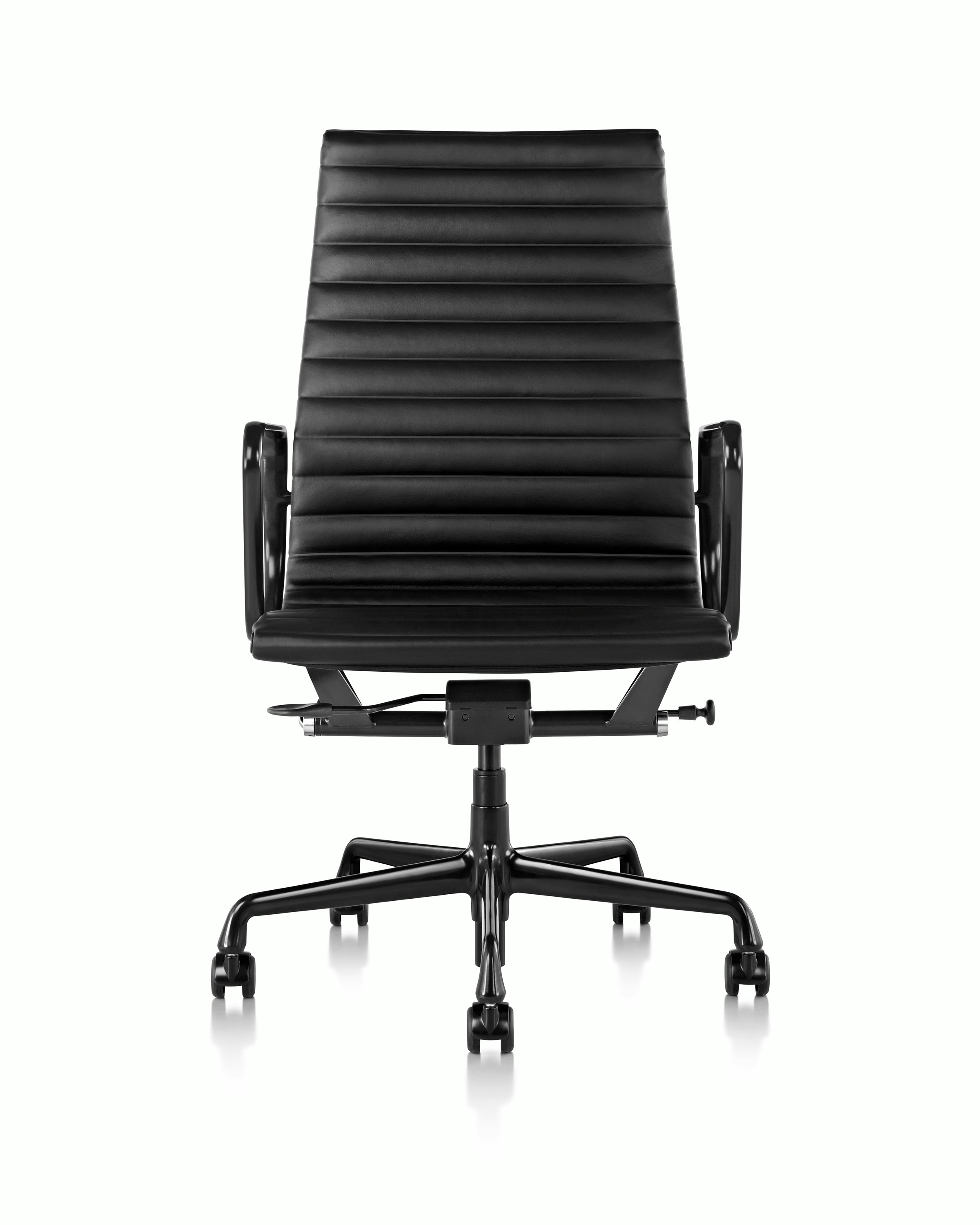 Eames Aluminum Group Executive Chair