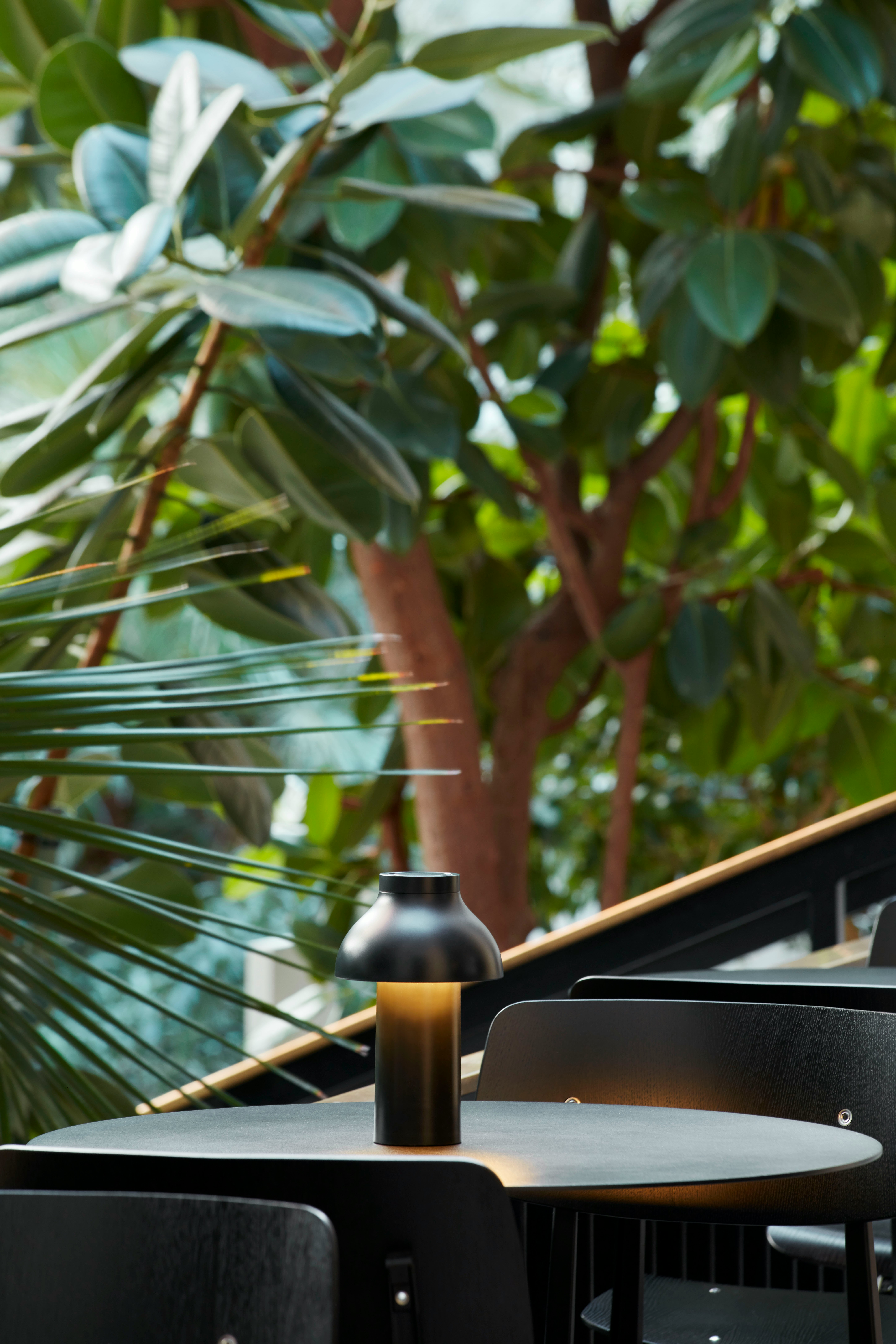 美品 HAY ライト PC PORTABLE / 2021 PC Portable Lamp – Herman Miller Store