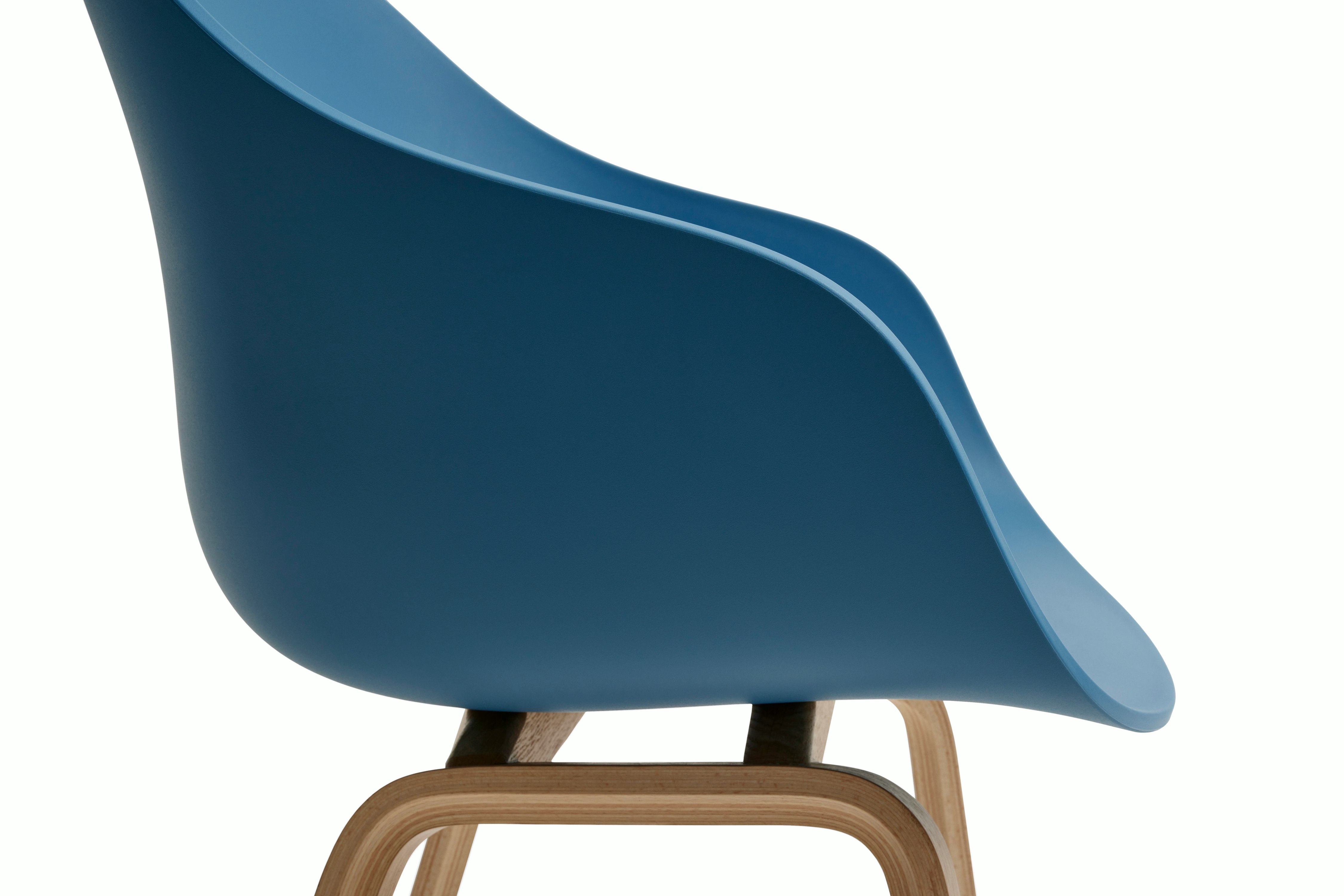 About A Chair 222 Armchair 2.0