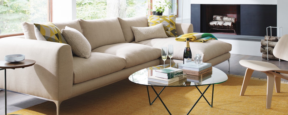 Jonas Sectional with Chaise Right in a living room setting