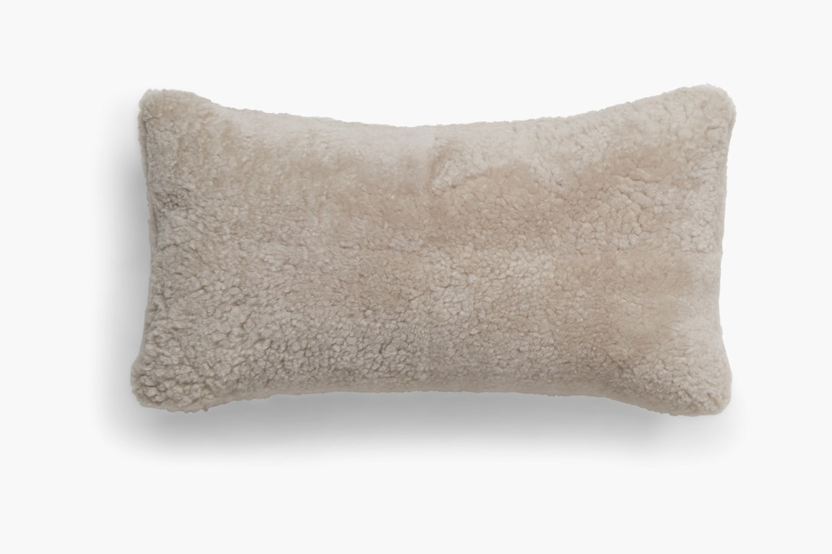 Modern Pillows – Design Within Reach