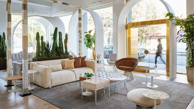 Knoll Retail Store, LA