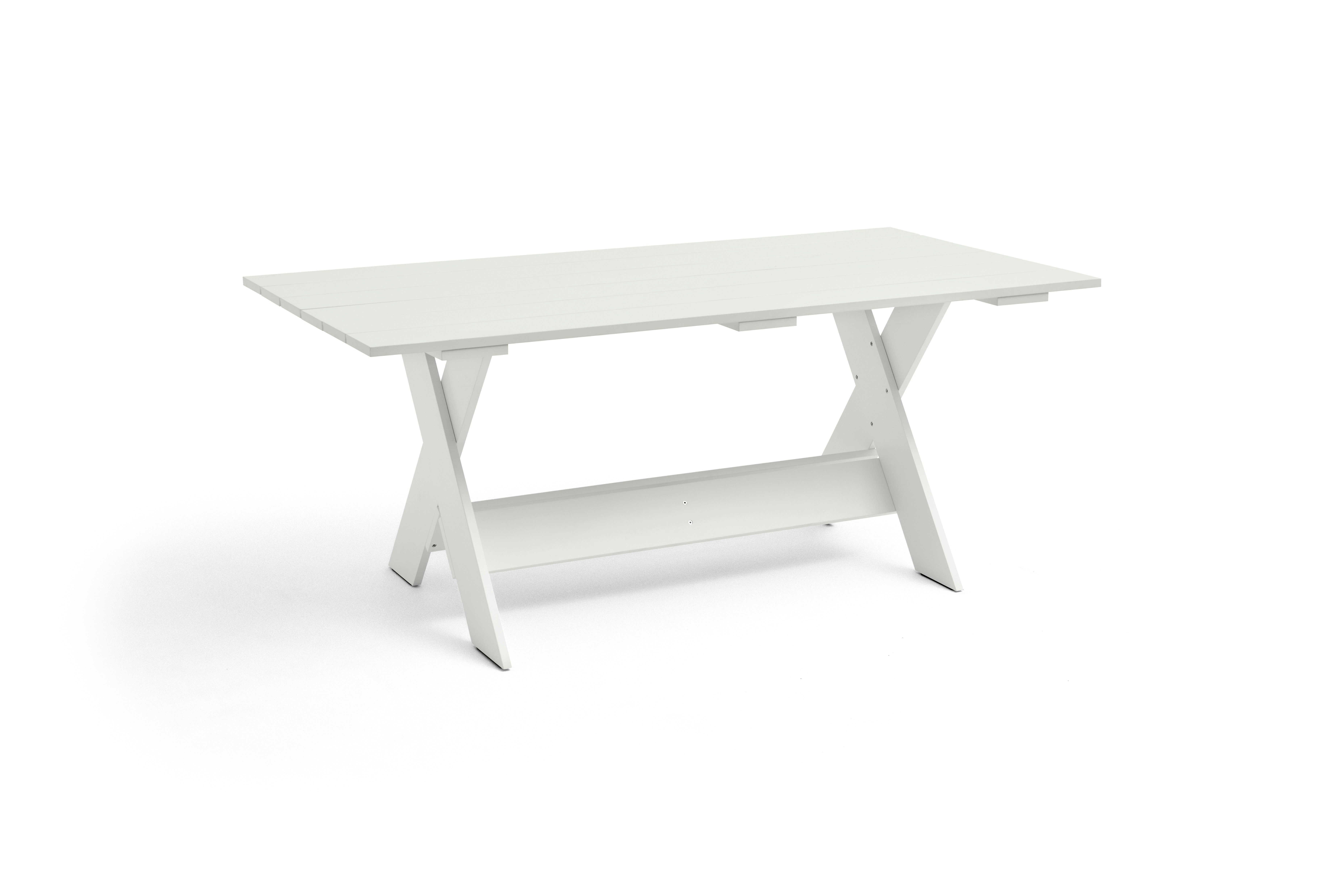 Modern Outdoor Dining Tables – Design Within Reach