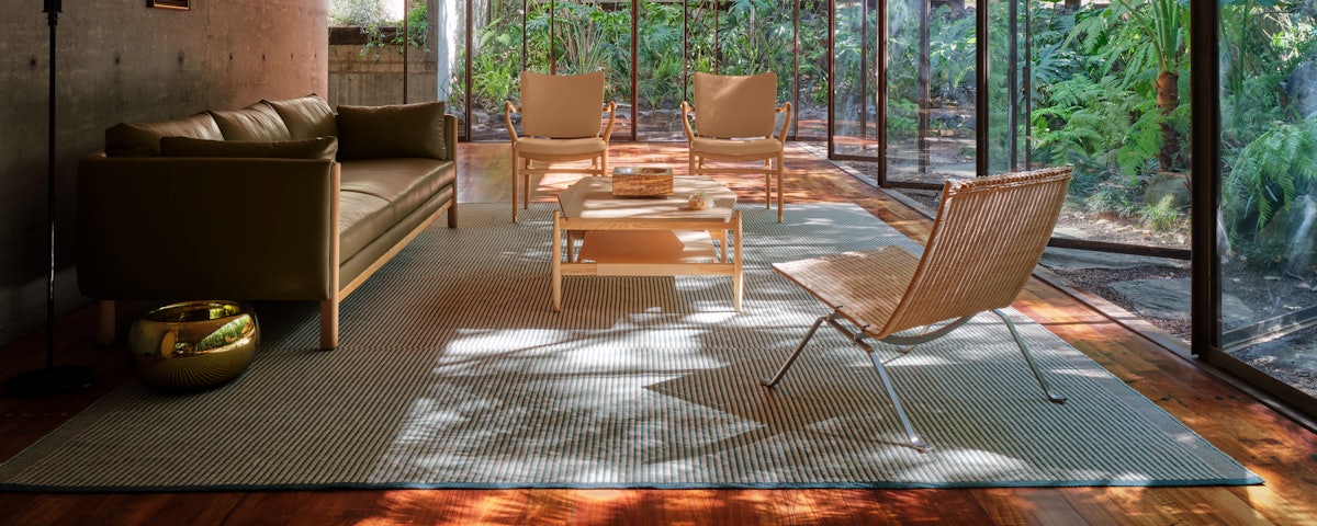 Risom T.301 Hexagon Coffee Table