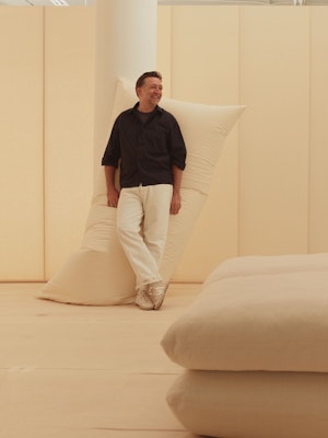 Perron Pillo Sofa 