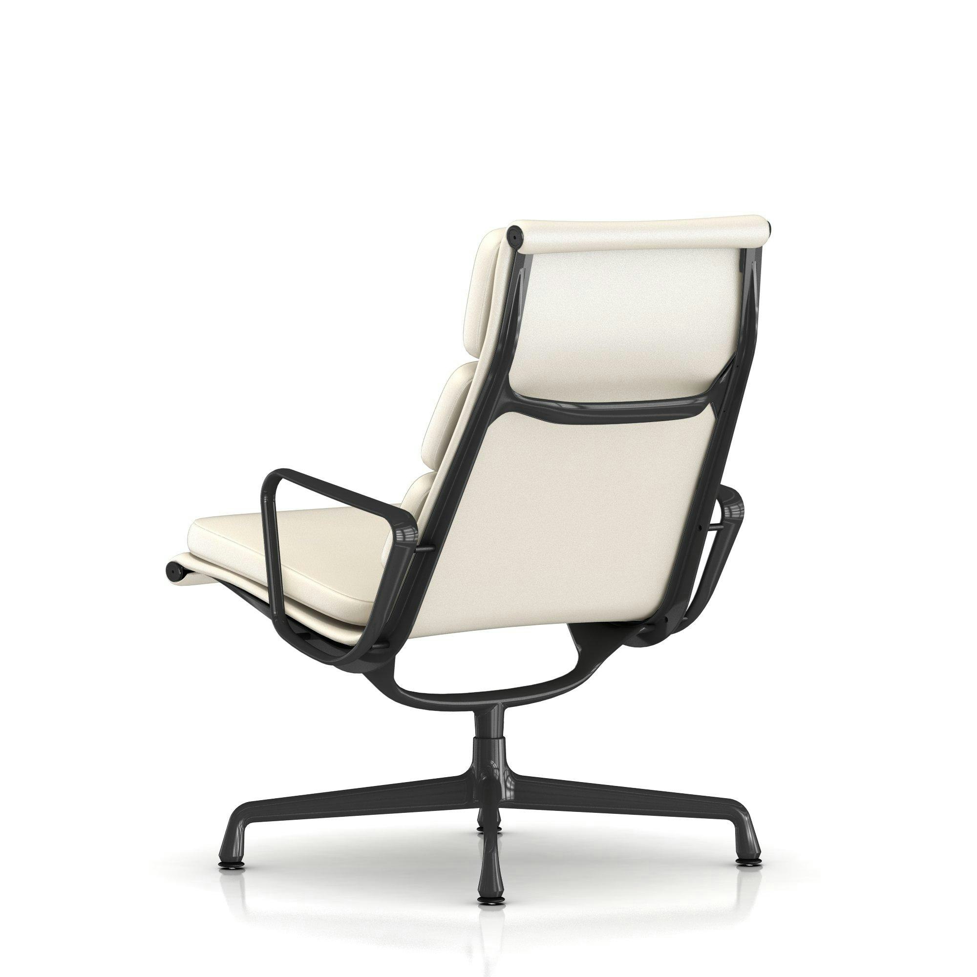 Eames Soft Pad Lounge Chair