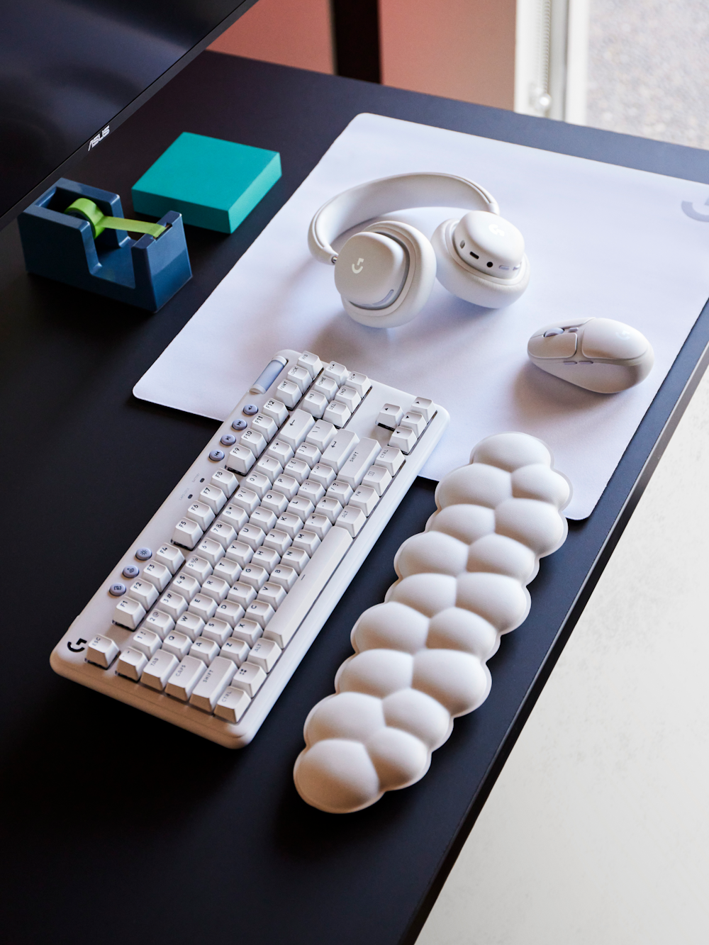 Logitech gaming accessories in white