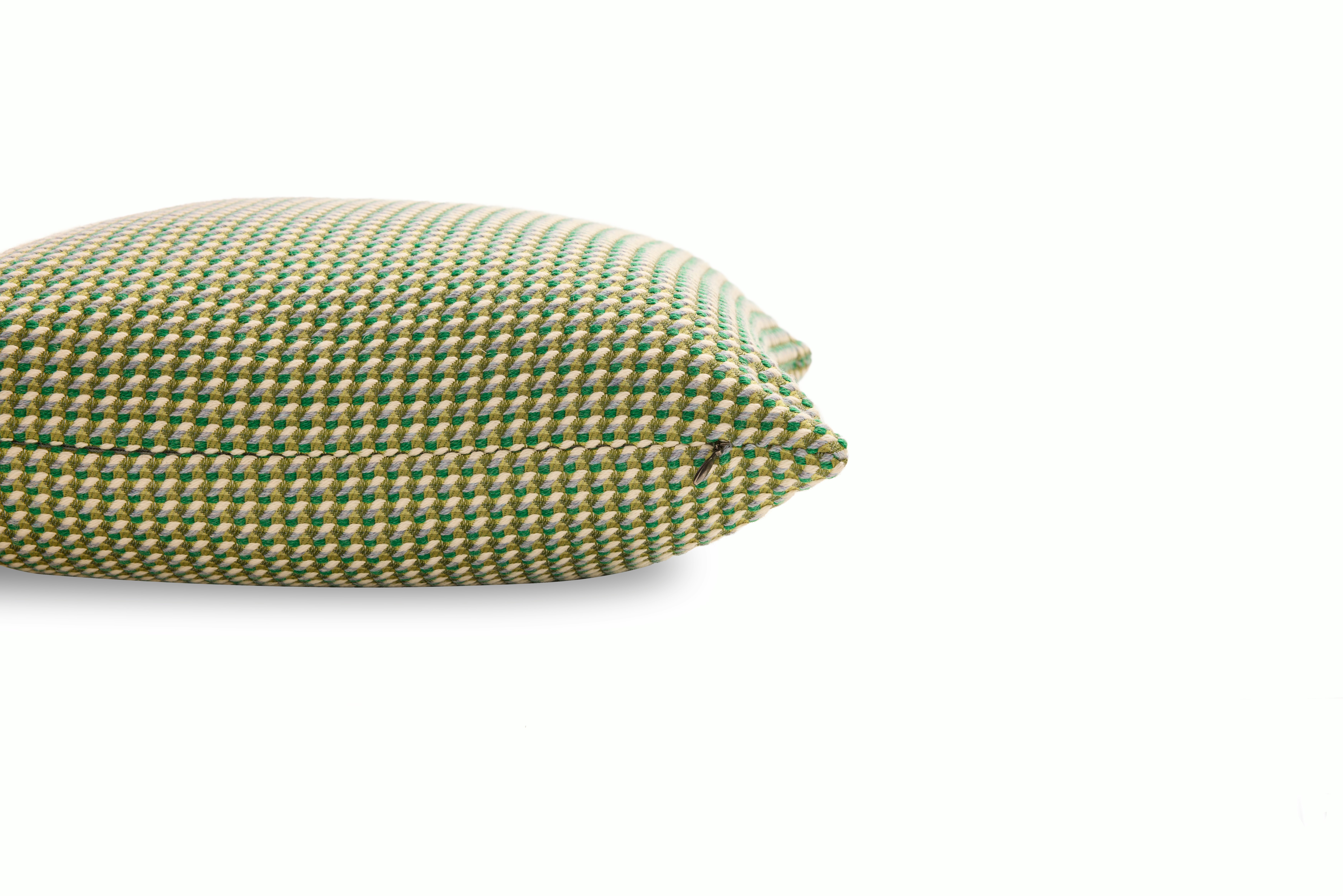 Oxbow Pattern Pillow - 17x17, Horsetail