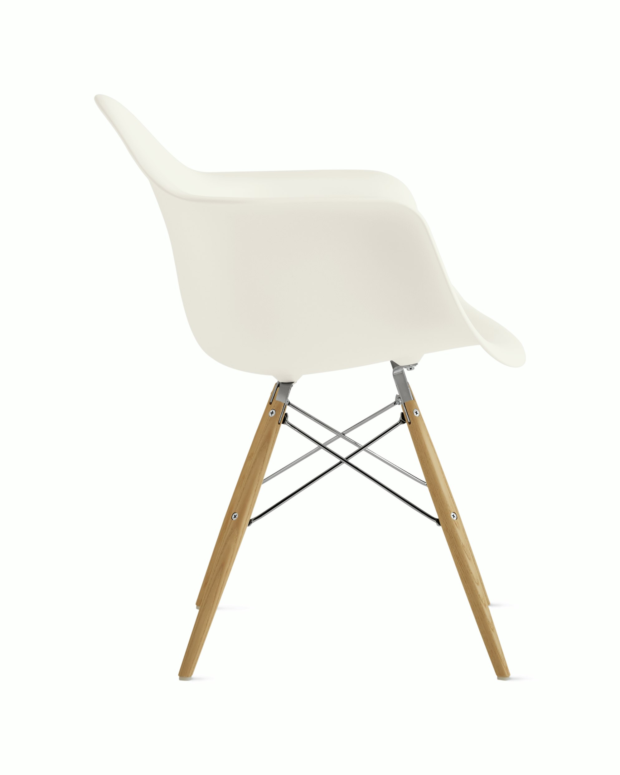 Eames Shell Armchair