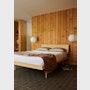 Nelson Thin Edge Bed