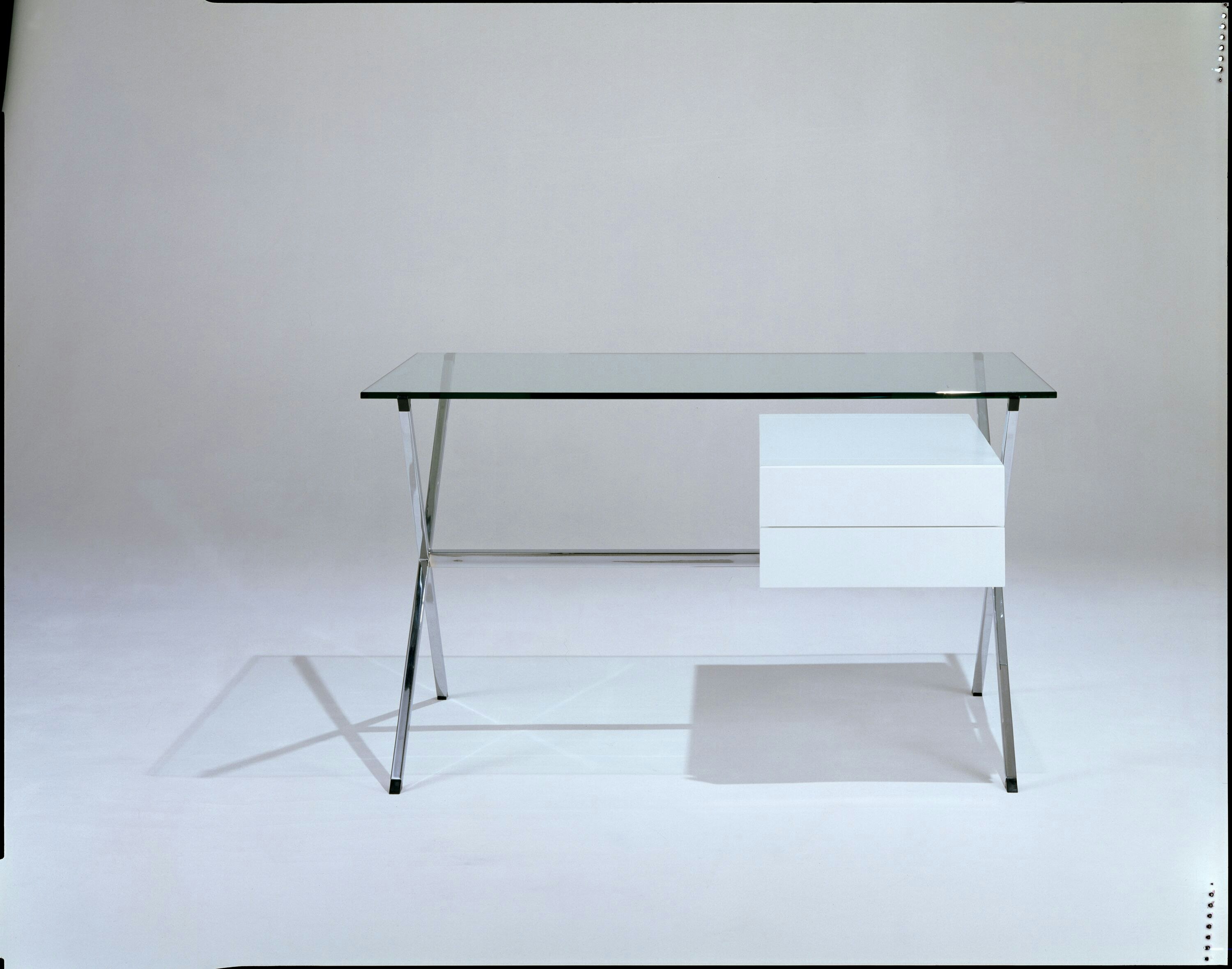 Albini Desk | Knoll