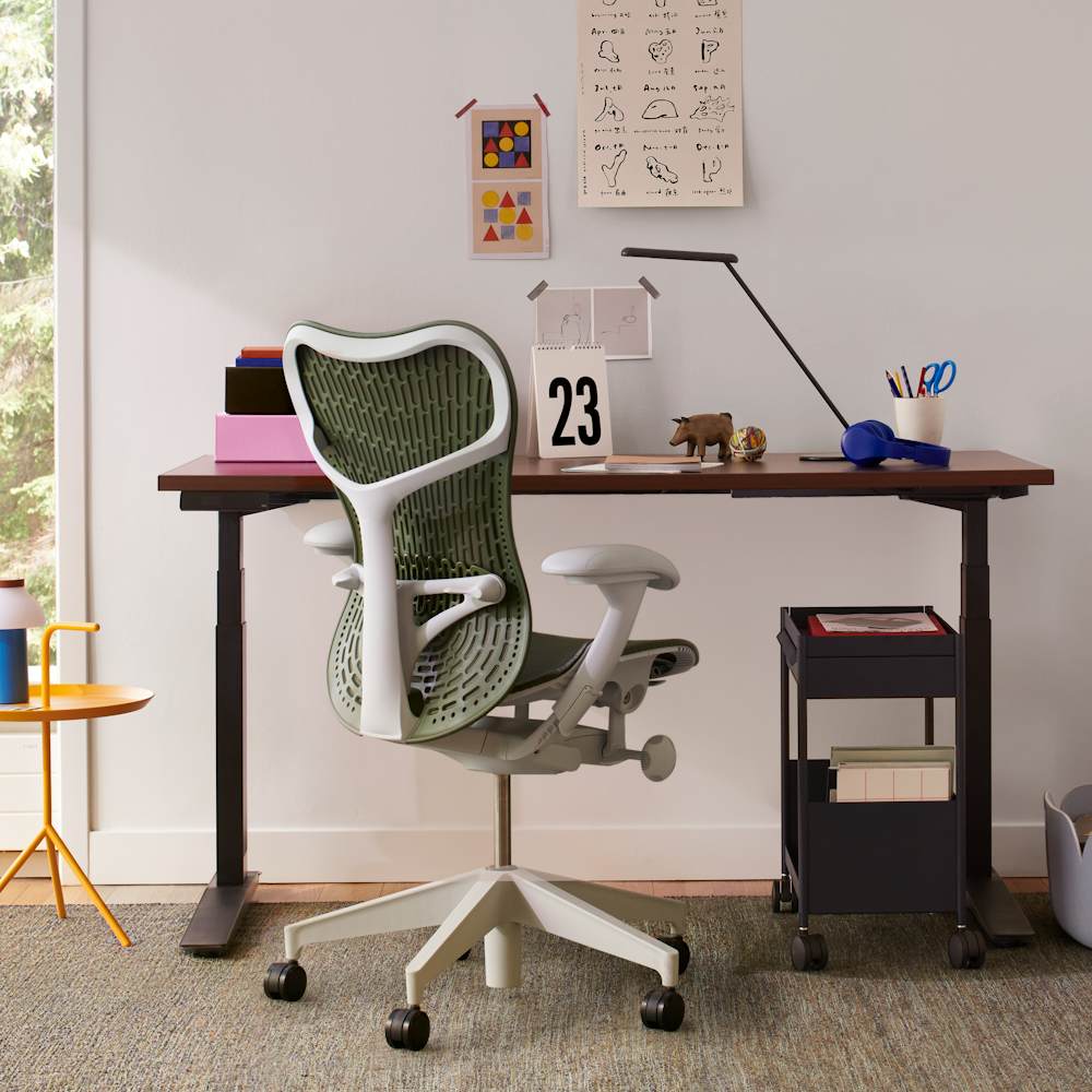 Desk and chairs hotsell