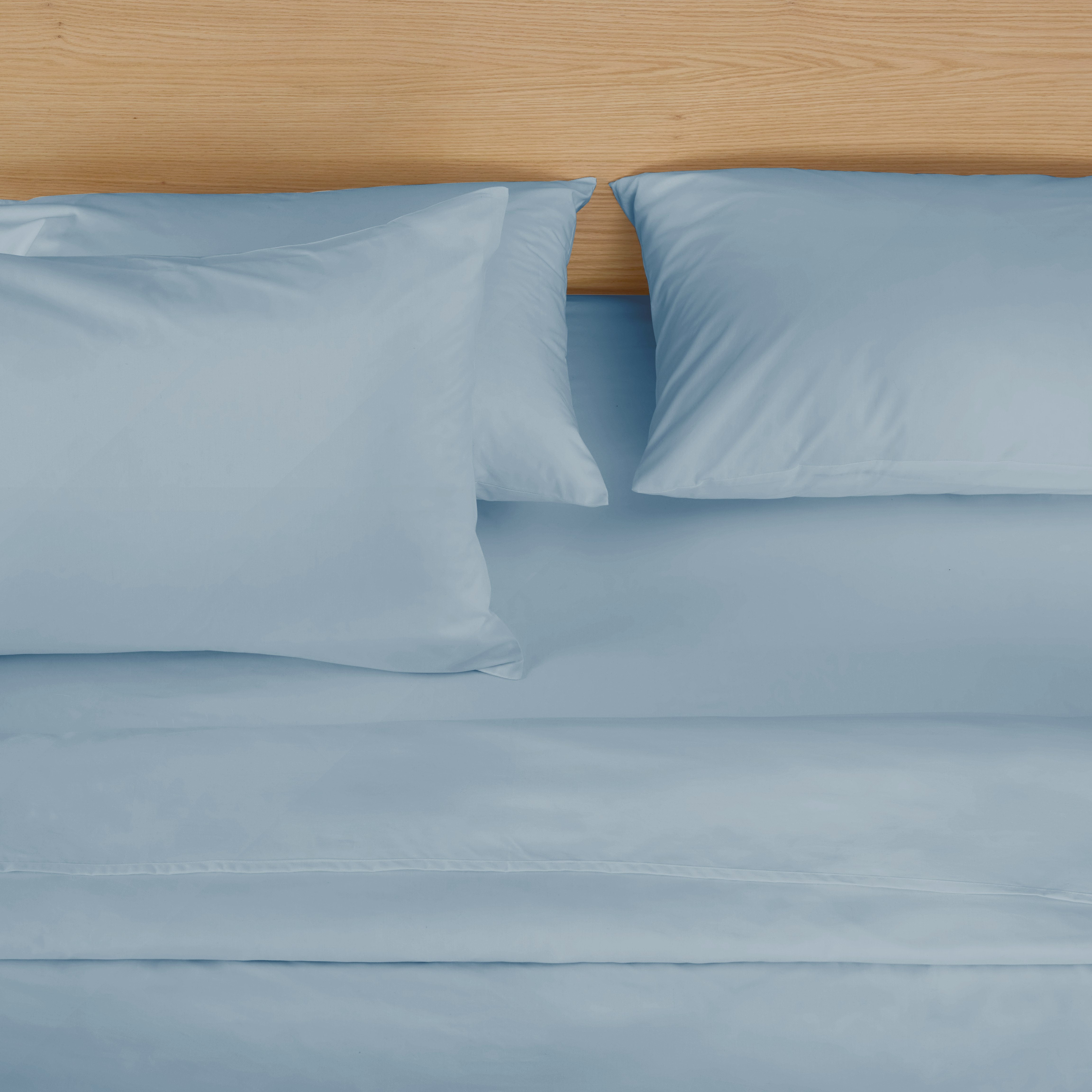 Design Within Reach Sheet Set - Percale,  Queen,  river