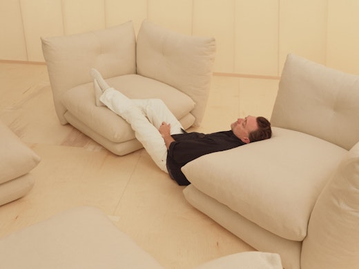 Perron Pillo Sofa 