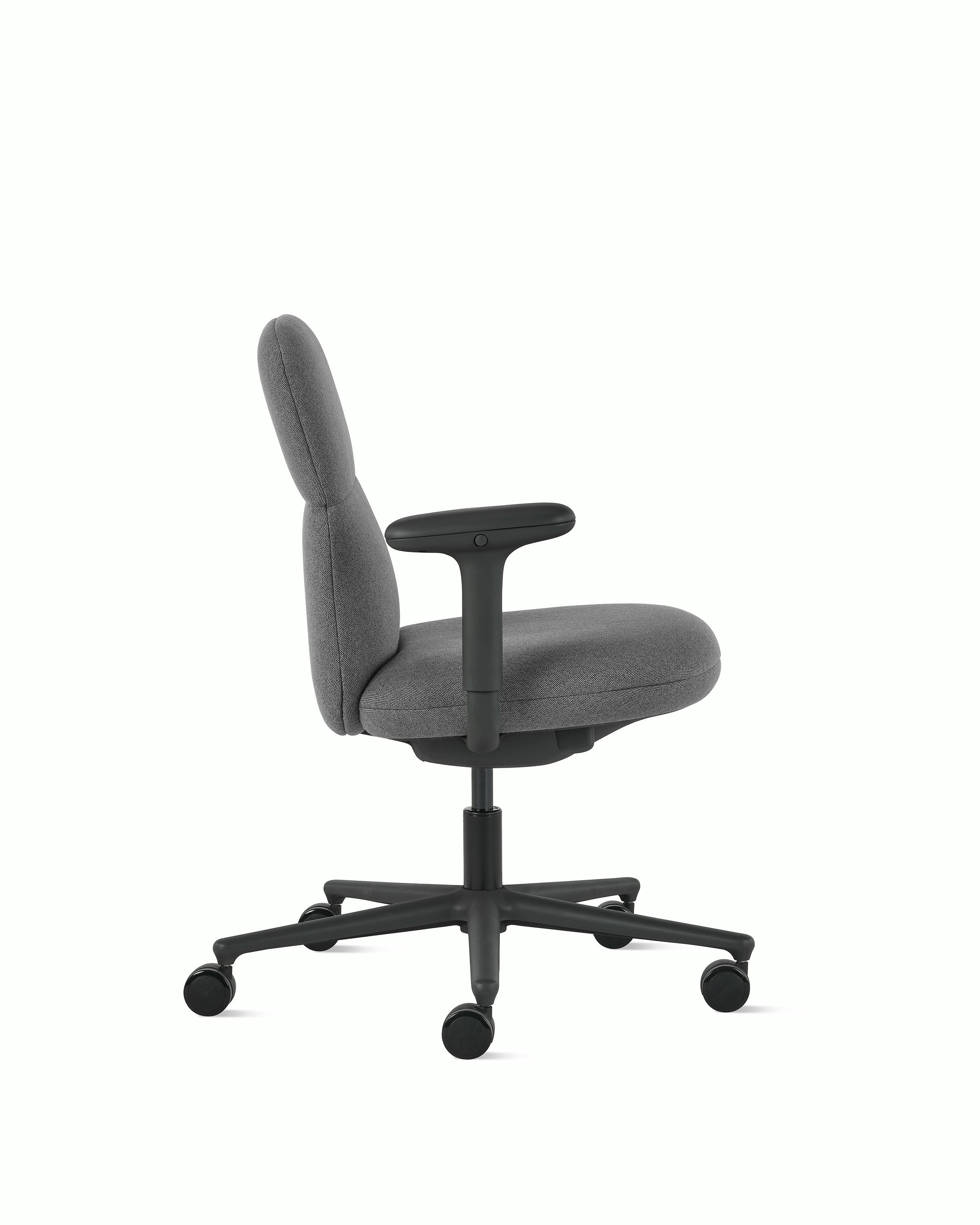 Side view of a mid-back Asari chair by Herman Miller in dark grey with height adjustable arms.